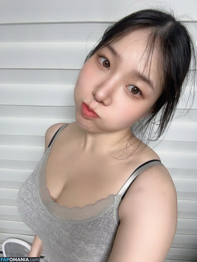 p.i.n.k02 Nu OnlyFans  Photo fuitée #8