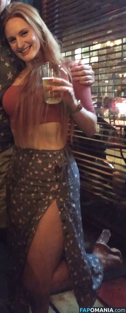 Paige Boivin / PeachSaliva / The Mustard Goblin Queen / cindyboivin Nu OnlyFans  Photo fuitée #9