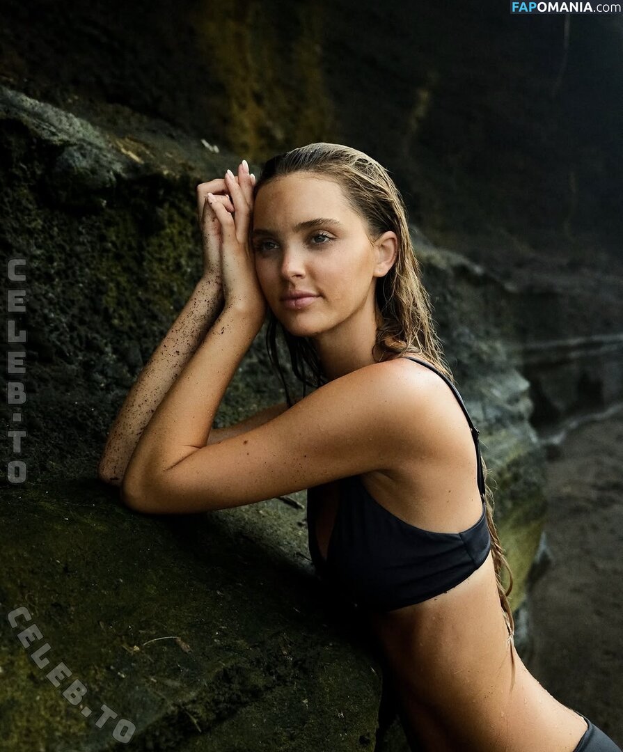 Paige Mackenzie / paigexmackenzie Nu OnlyFans  Photo fuitée #4
