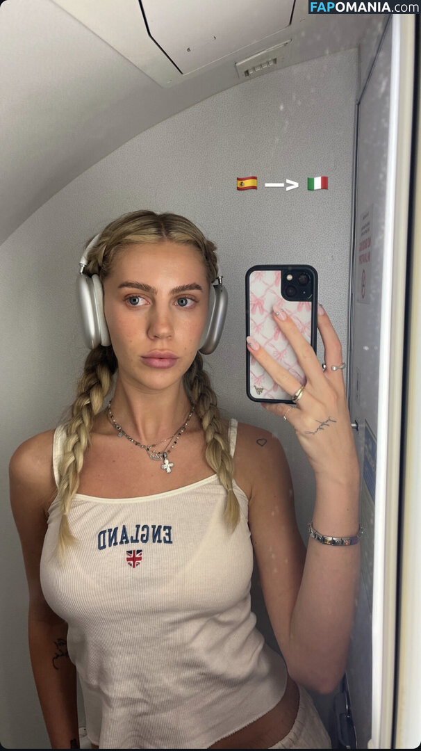 Paislee Prince  / Paislee Prince / Eden Gross / Grannygirlfriend / paisleeprince1 Nu OnlyFans  Photo fuitée #2