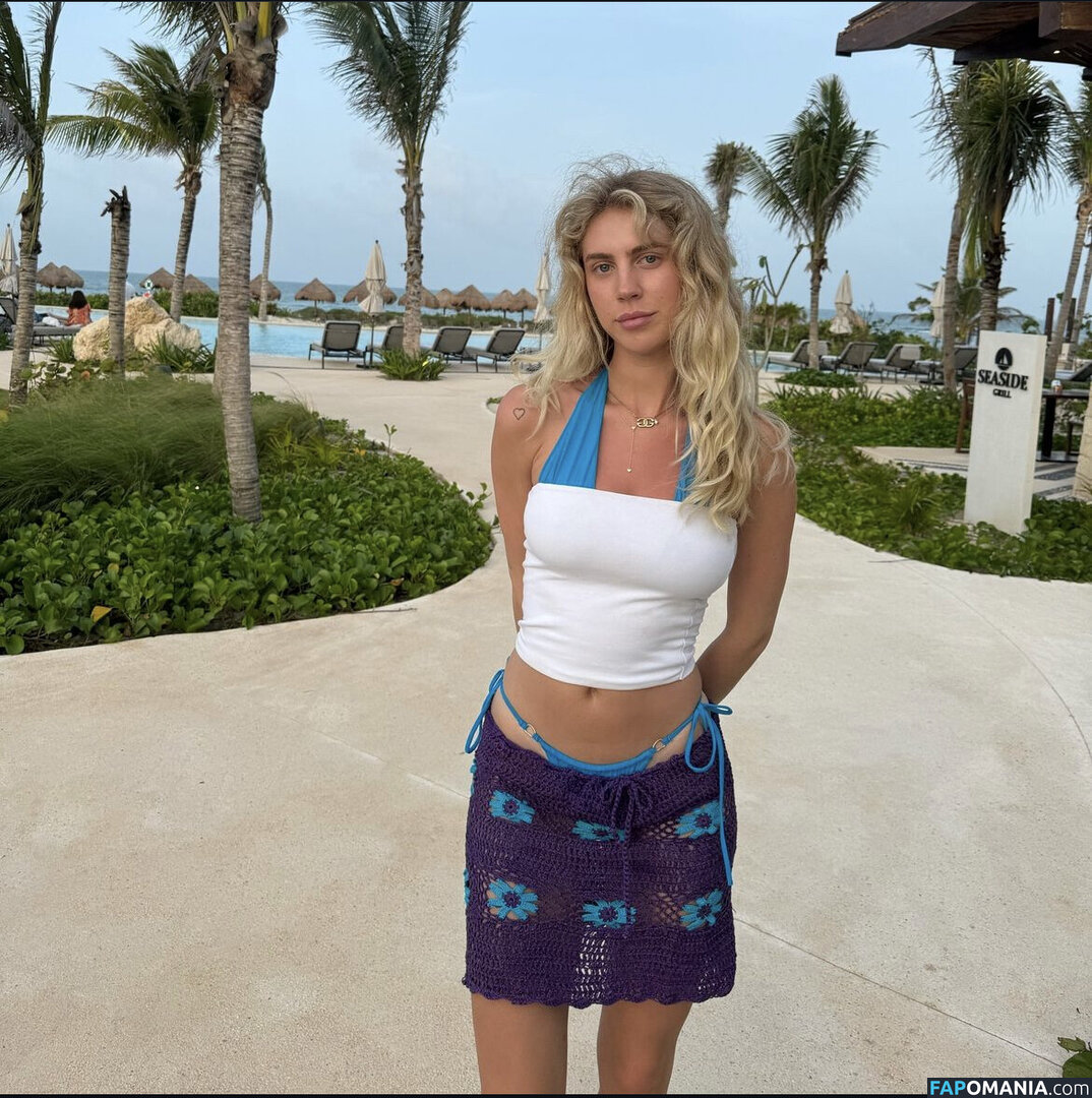 Paislee Prince  / Paislee Prince / Eden Gross / Grannygirlfriend / paisleeprince1 Nu OnlyFans  Photo fuitée #16