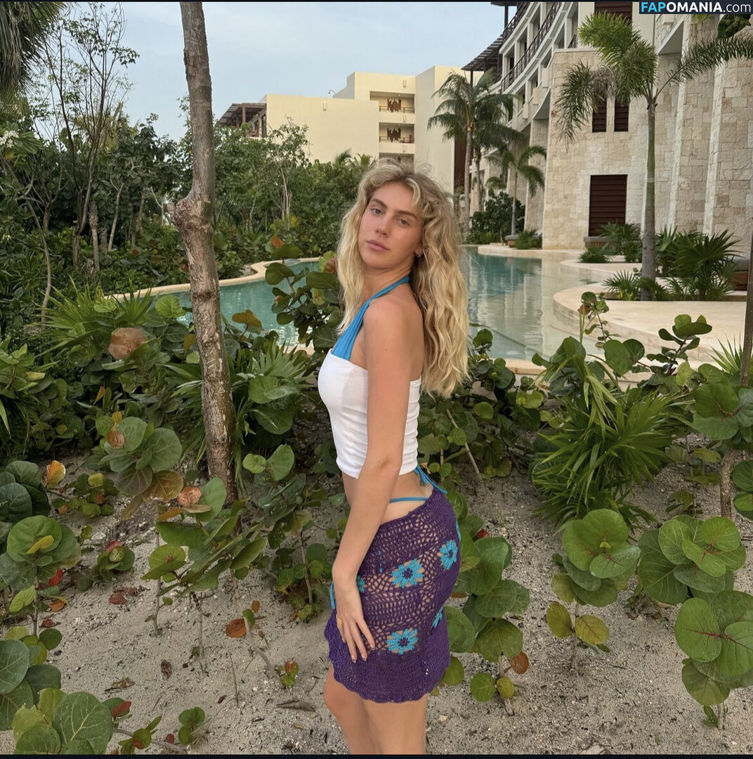 Paislee Prince  / Paislee Prince / Eden Gross / Grannygirlfriend / paisleeprince1 Nu OnlyFans  Photo fuitée #17