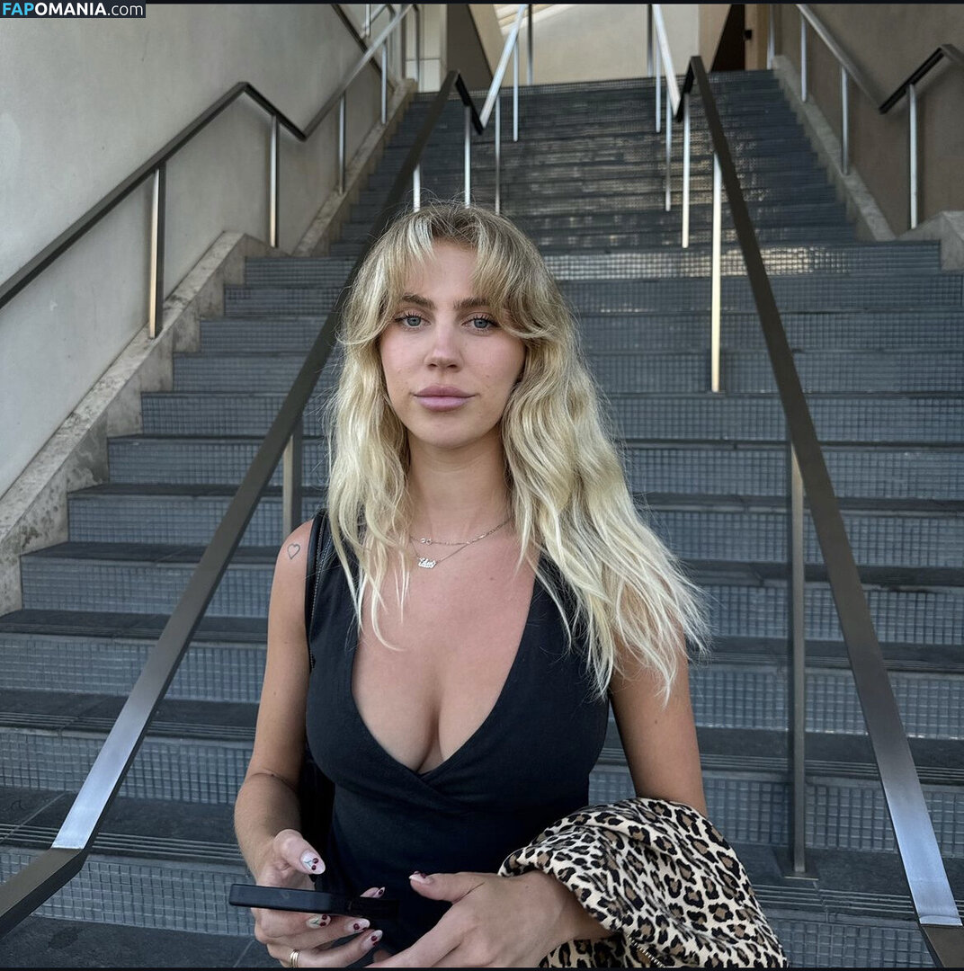 Paislee Prince  / Paislee Prince / Eden Gross / Grannygirlfriend / paisleeprince1 Nu OnlyFans  Photo fuitée #20