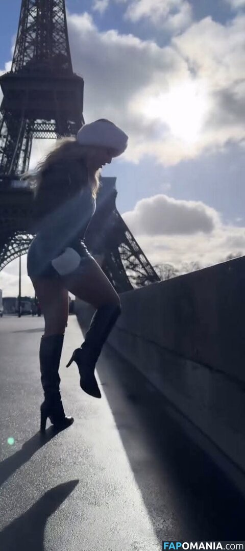 Oksana Mishyna / Pamellachka / pamellachka_pamellachka / tempt_tress Nu OnlyFans  Photo fuitée #30