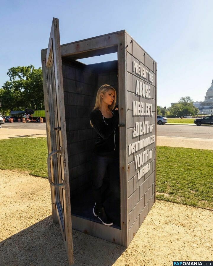 Paris Hilton Nu Photo fuitée #83