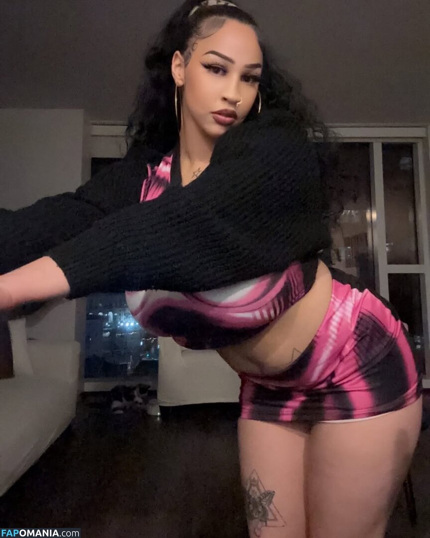 Peachy.Star / iamstar9x2 / lifeof_star Nu OnlyFans  Photo fuitée #12