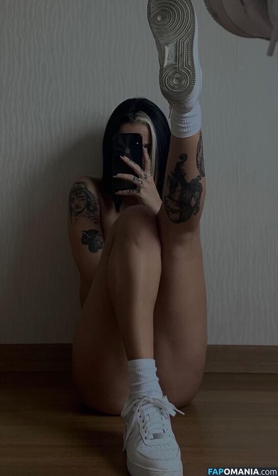 Pelinay İgit / pelinayigit Nu OnlyFans  Photo fuitée #2