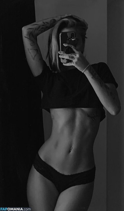 Pelinay İgit / pelinayigit Nu OnlyFans  Photo fuitée #10