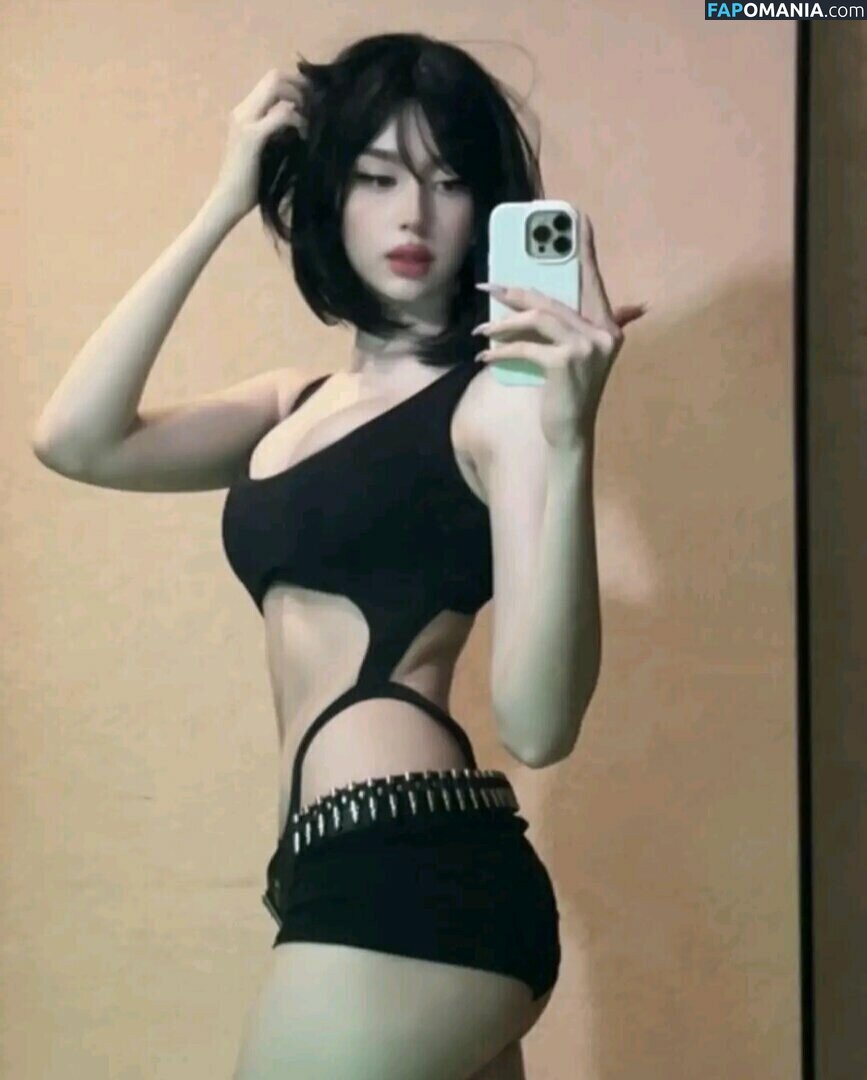 Pelmentoschan / pelmentossschaan Nu OnlyFans  Photo fuitée #5