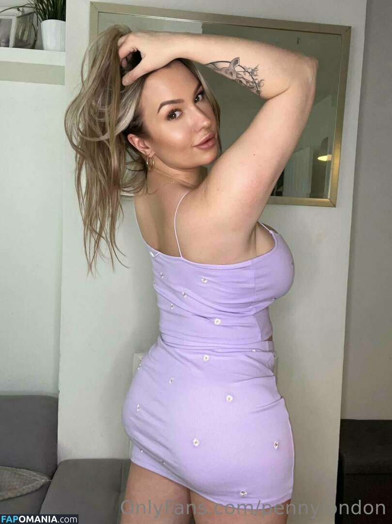 pennylondon / ultimate_tomathoe Nu OnlyFans  Photo fuitée #16