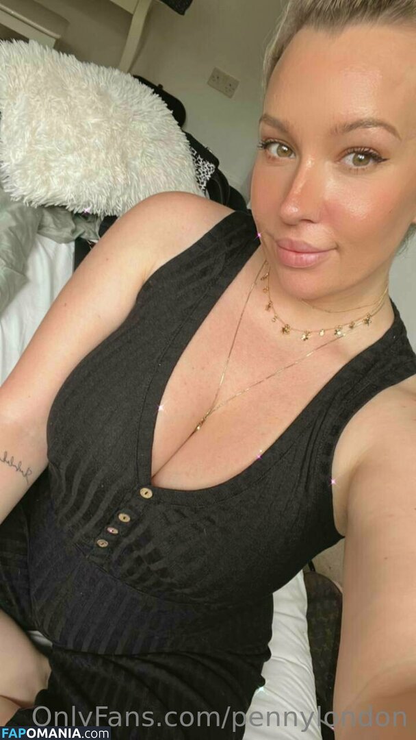 pennylondon / ultimate_tomathoe Nu OnlyFans  Photo fuitée #46