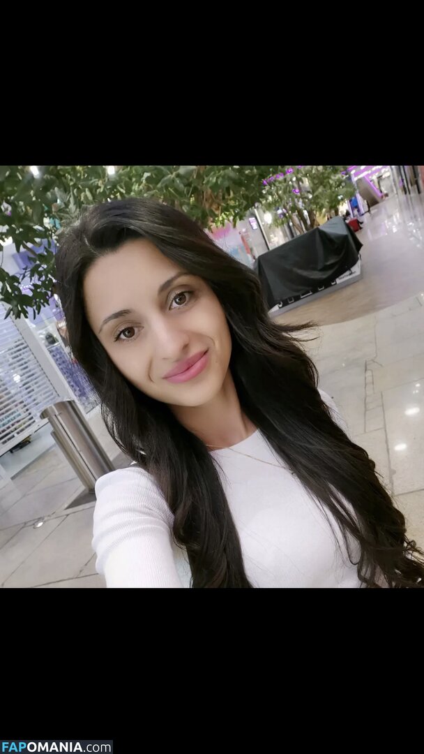 amator_csajok / f.lillaa / petratimea Nu OnlyFans  Photo fuitée #109