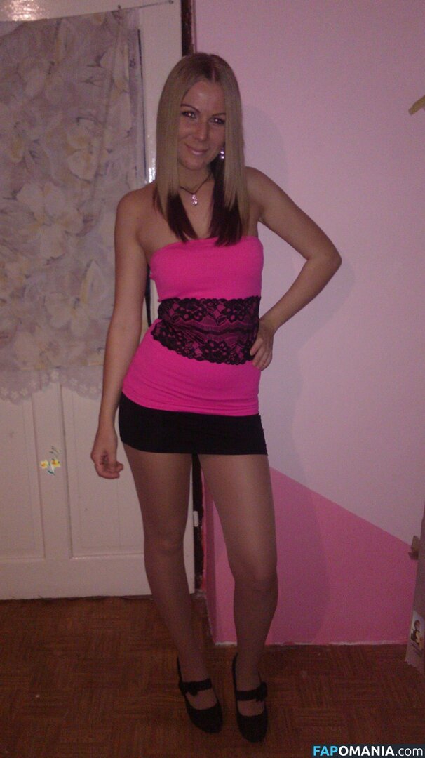 amator_csajok / f.lillaa / petratimea Nu OnlyFans  Photo fuitée #1244