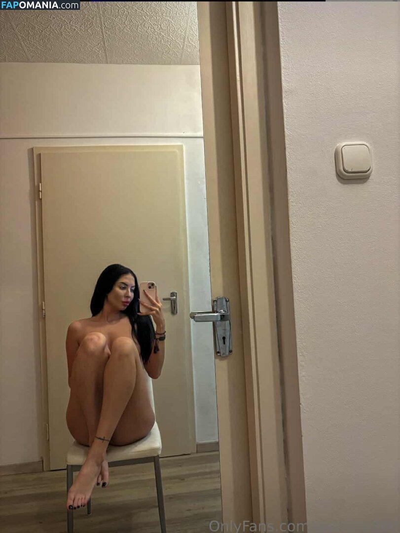 amator_csajok / f.lillaa / petratimea Nu OnlyFans  Photo fuitée #2655