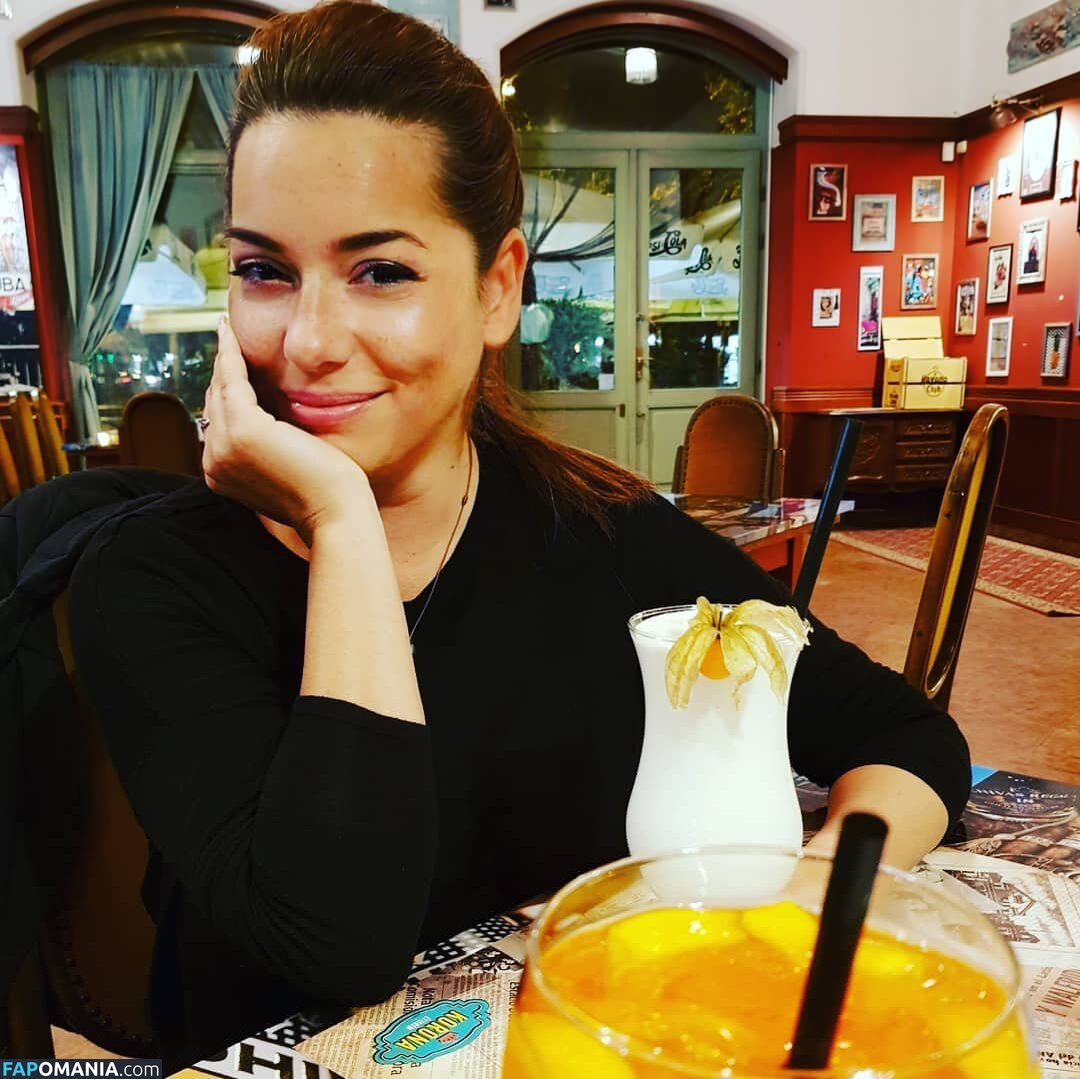 amator_csajok / f.lillaa / petratimea Nu OnlyFans  Photo fuitée #2685