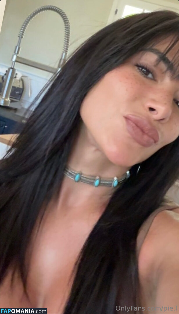 pie.aina / pie.l Nu OnlyFans  Photo fuitée #16