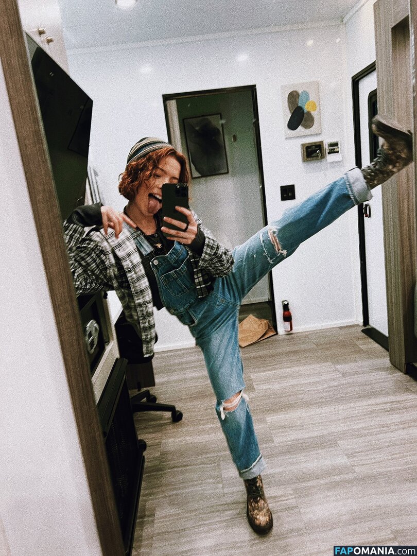 Piper Curda Nu OnlyFans  Photo fuitée #1