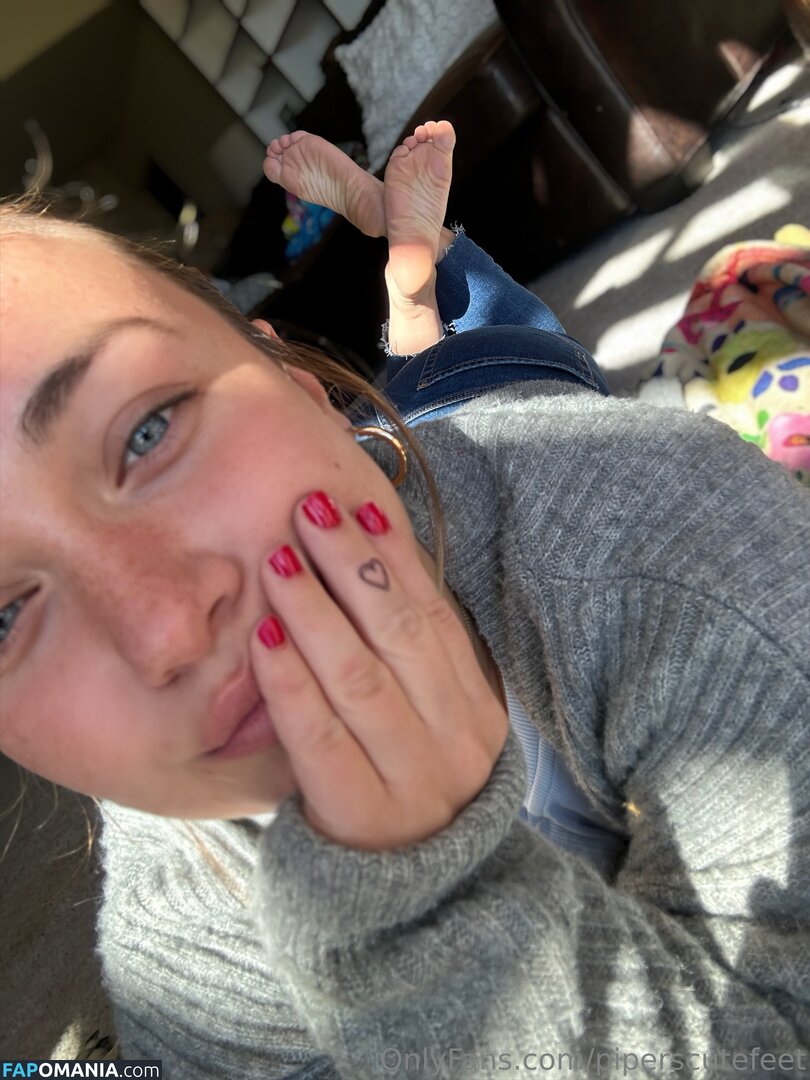 _piperfox_ / piperscutefeet Nu OnlyFans  Photo fuitée #54