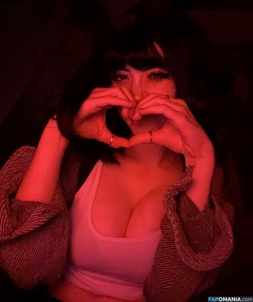 https: / pipssqueakss Nu OnlyFans  Photo fuitée #8