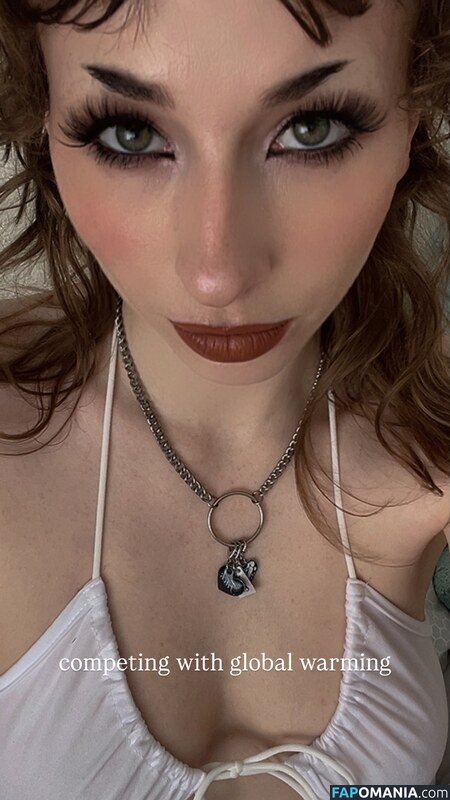 Pixie-Pie / pixie_pie / pixie_piee Nu OnlyFans  Photo fuitée #9