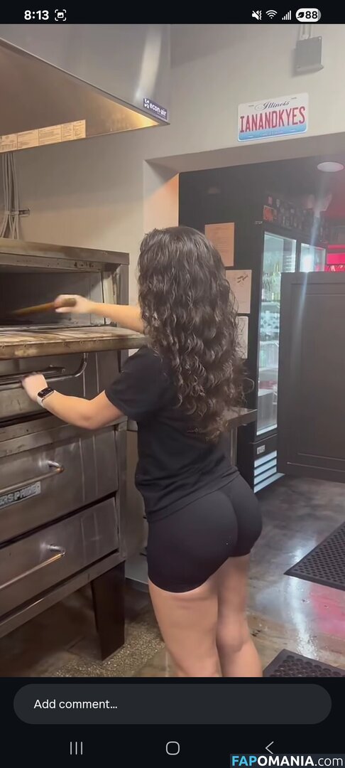 Pizzeria Baddies Nu OnlyFans  Photo fuitée #2