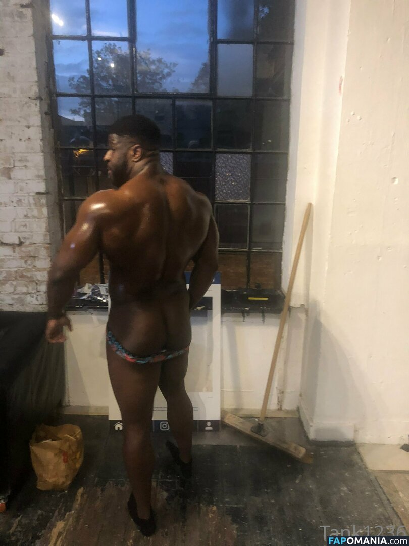 pleasure12368 Nu OnlyFans  Photo fuitée #74