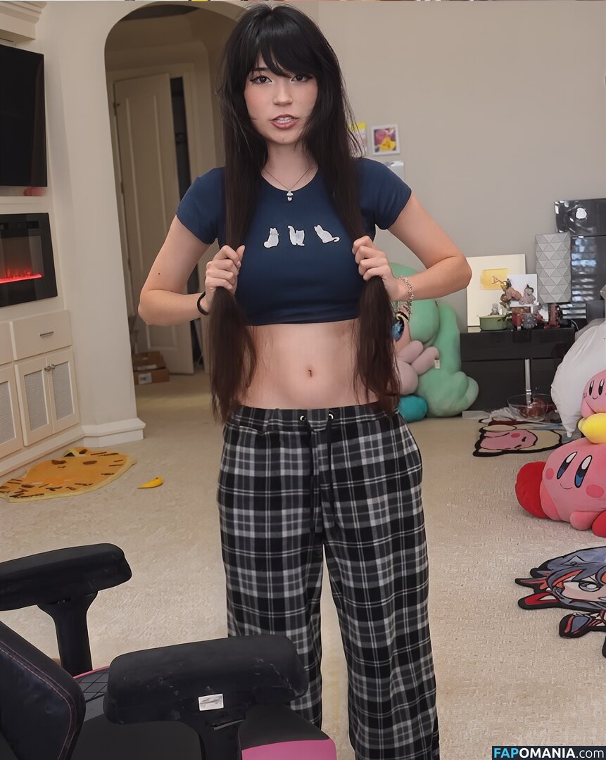 Pokimane / pokimanelol Nu OnlyFans  Photo fuitée #18