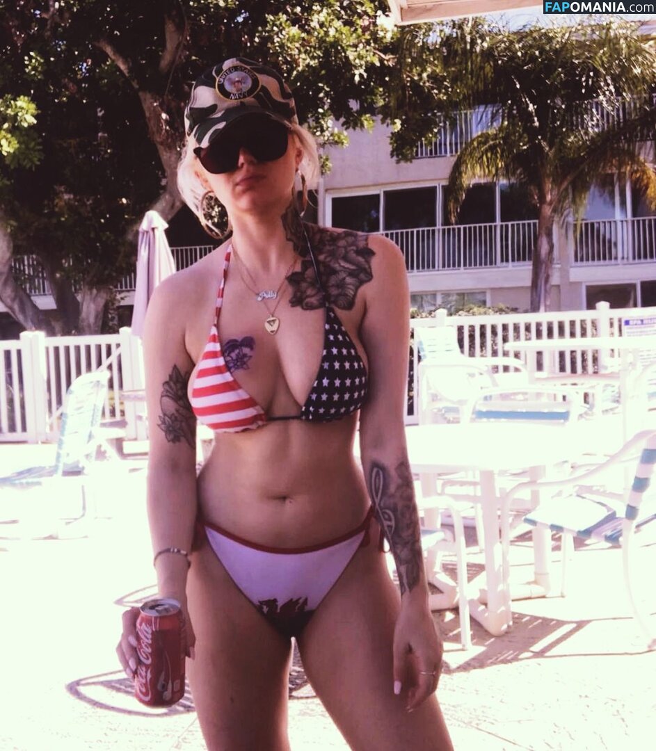 Darts / Polly James / pollyjames Nu OnlyFans  Photo fuitée #2