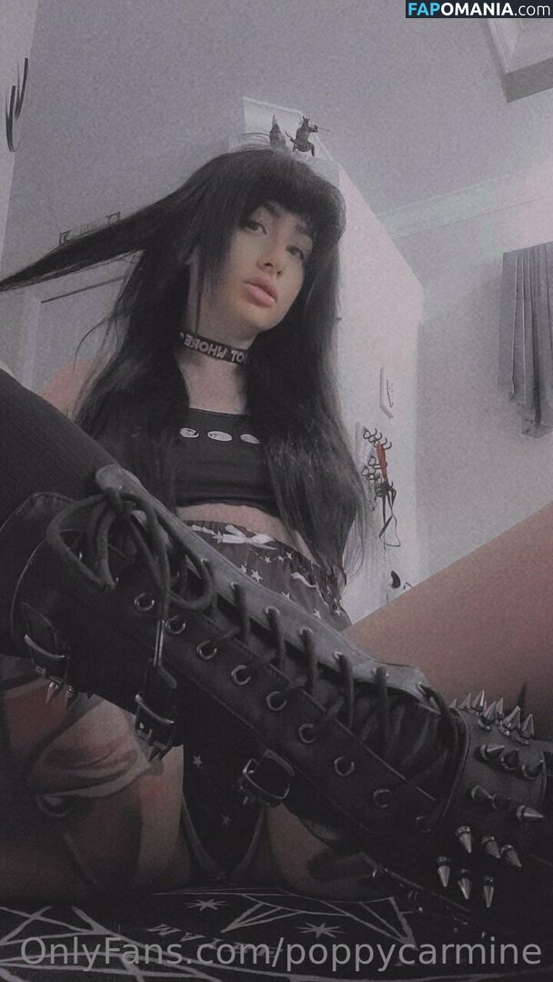 impoppy / poppycarmine Nu OnlyFans  Photo fuitée #20
