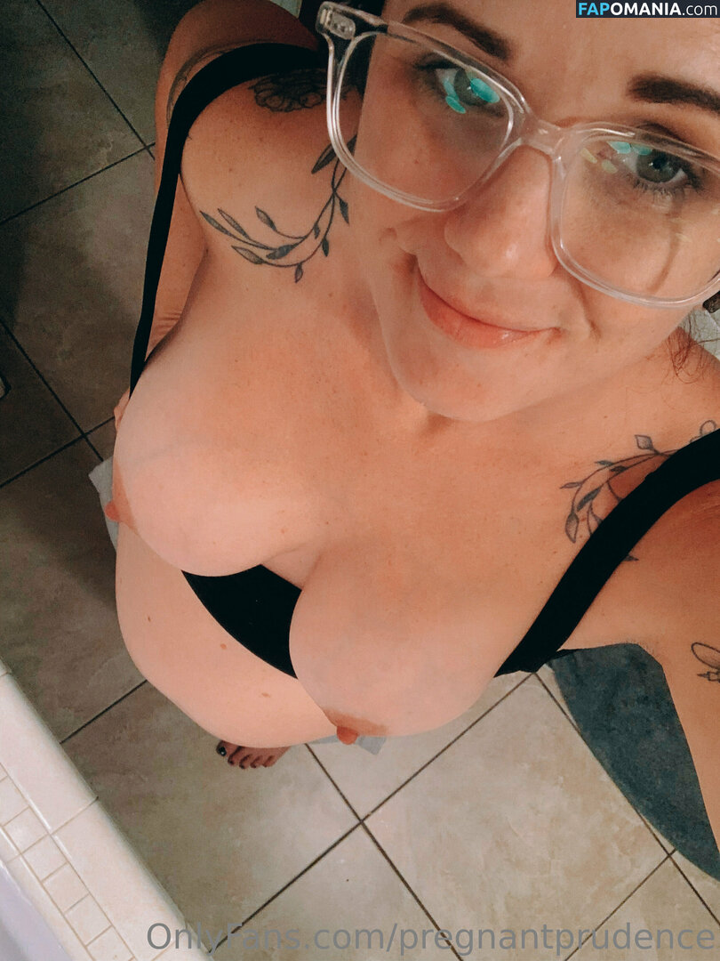 kducketts__ / pregnantprudence Nu OnlyFans  Photo fuitée #27