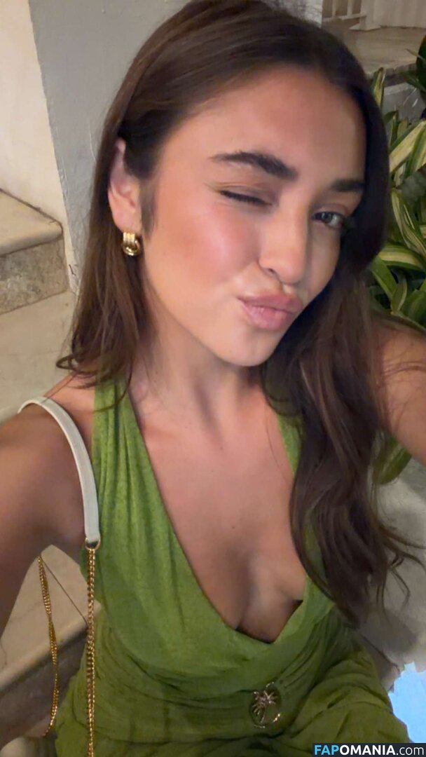 Presley Elise / https: / itspresleyelise Nu OnlyFans  Photo fuitée #18