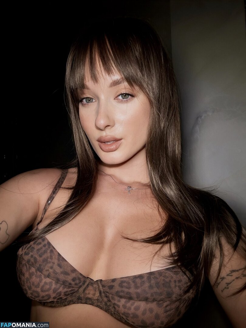 Julia / prettylittlething / pretylittlething Nu OnlyFans  Photo fuitée #197