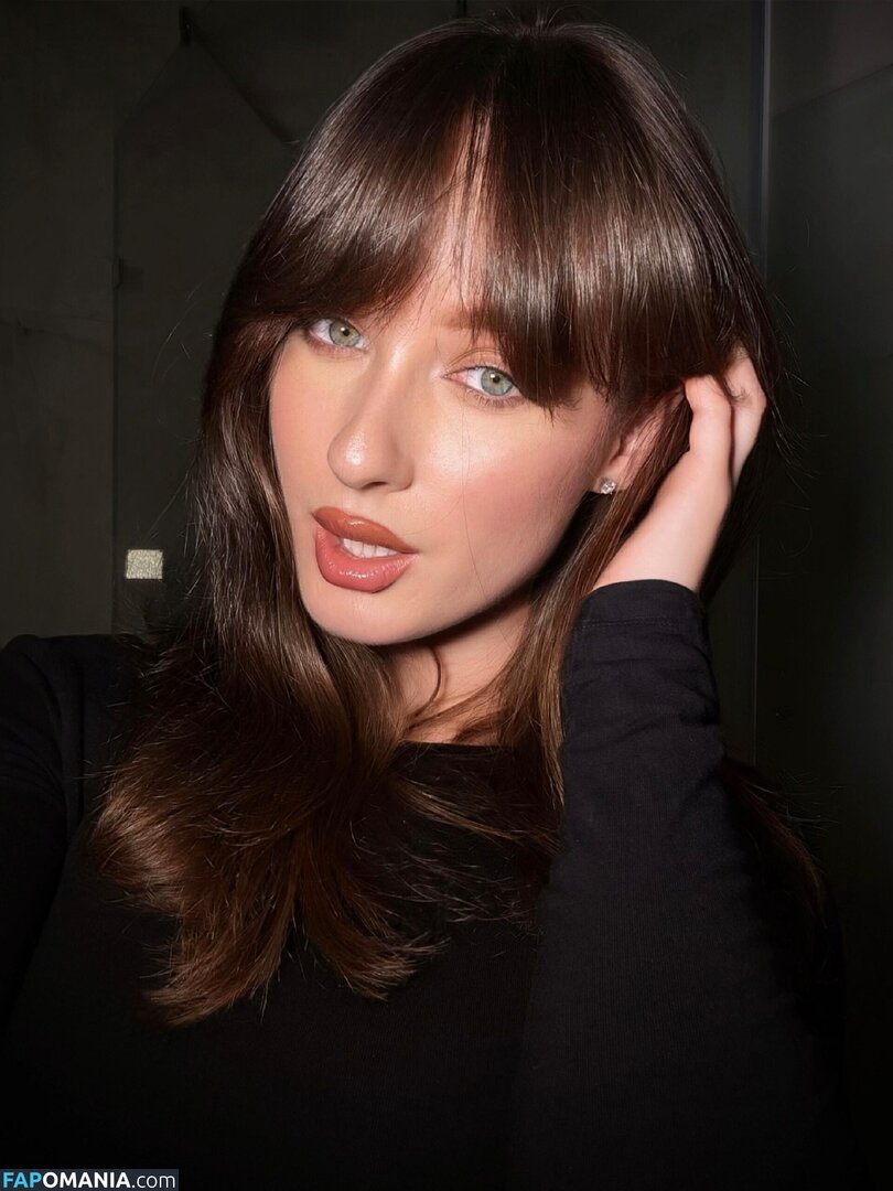 Julia / prettylittlething / pretylittlething Nu OnlyFans  Photo fuitée #198