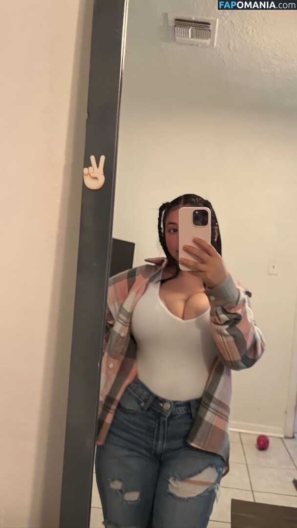babyemilyver / princessemily / princesssaaemily Nu OnlyFans  Photo fuitée #13