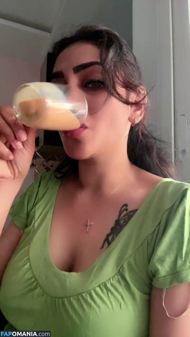 Priya Naidu / priya_naidu0422 Nu OnlyFans  Photo fuitée #2