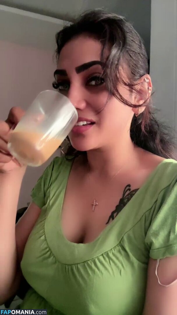 Priya Naidu / priya_naidu0422 Nu OnlyFans  Photo fuitée #3
