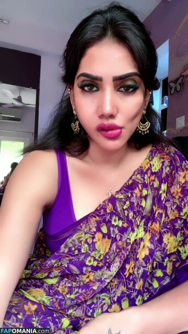 Priya Naidu / priya_naidu0422 Nu OnlyFans  Photo fuitée #7