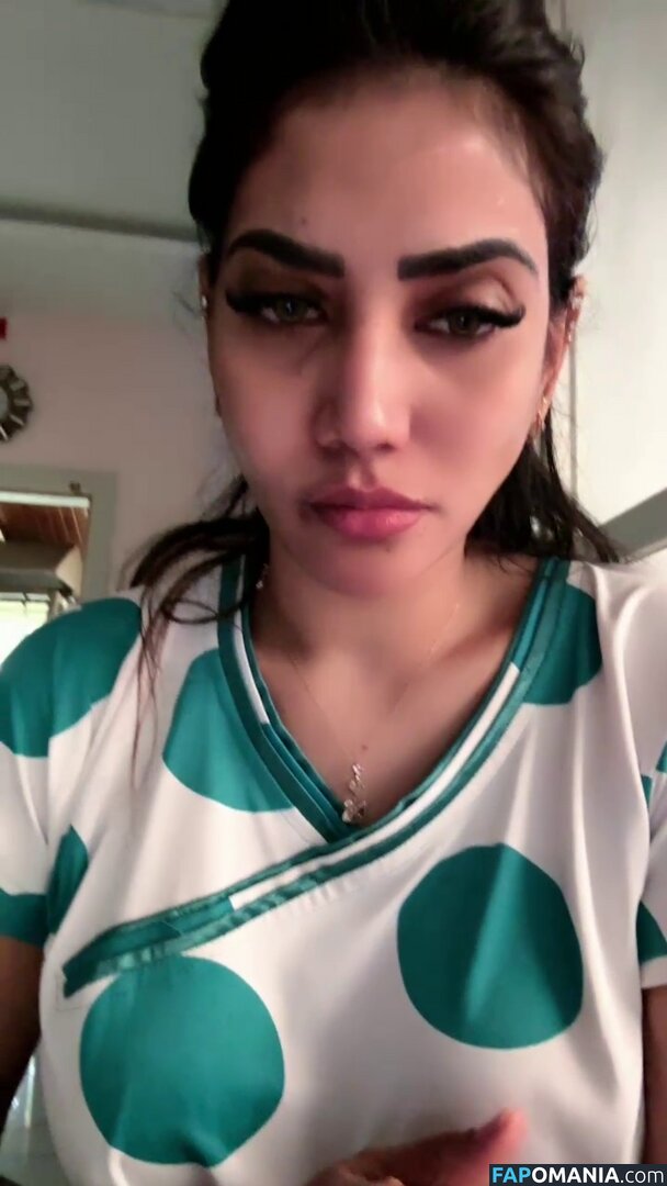 Priya Naidu / priya_naidu0422 Nu OnlyFans  Photo fuitée #9