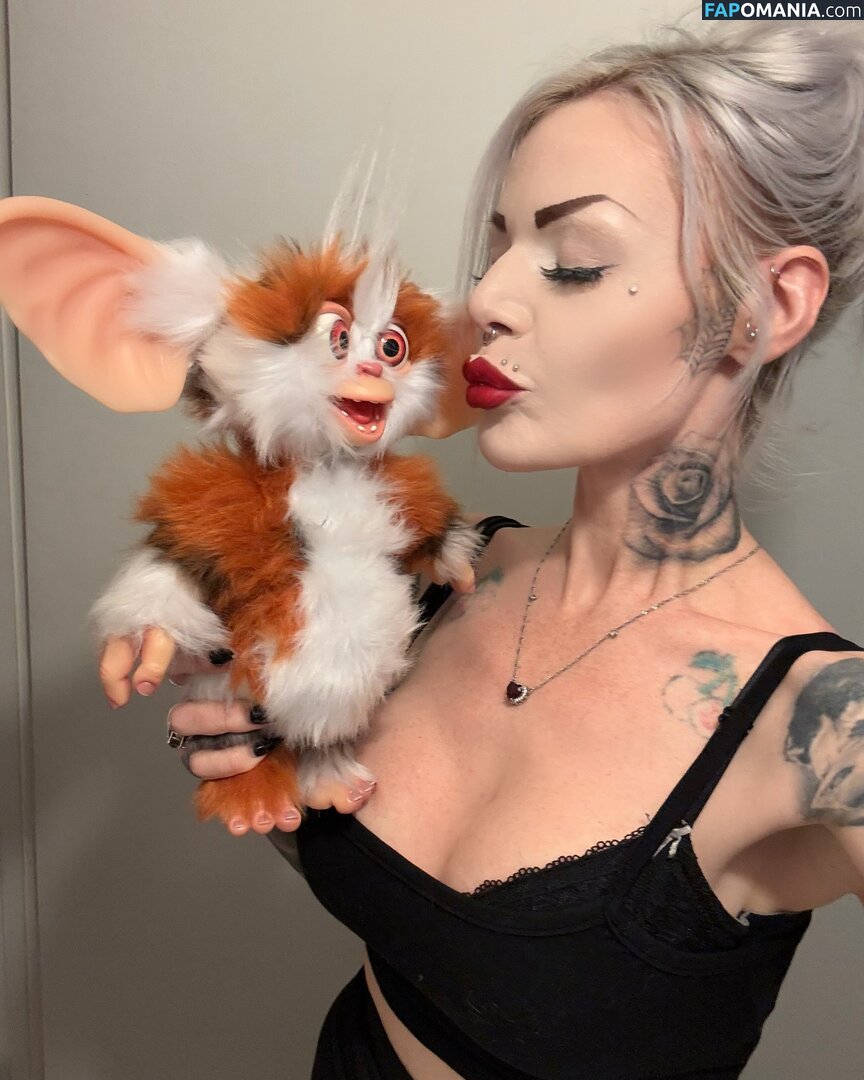 Pure.horror Nu OnlyFans  Photo fuitée #18