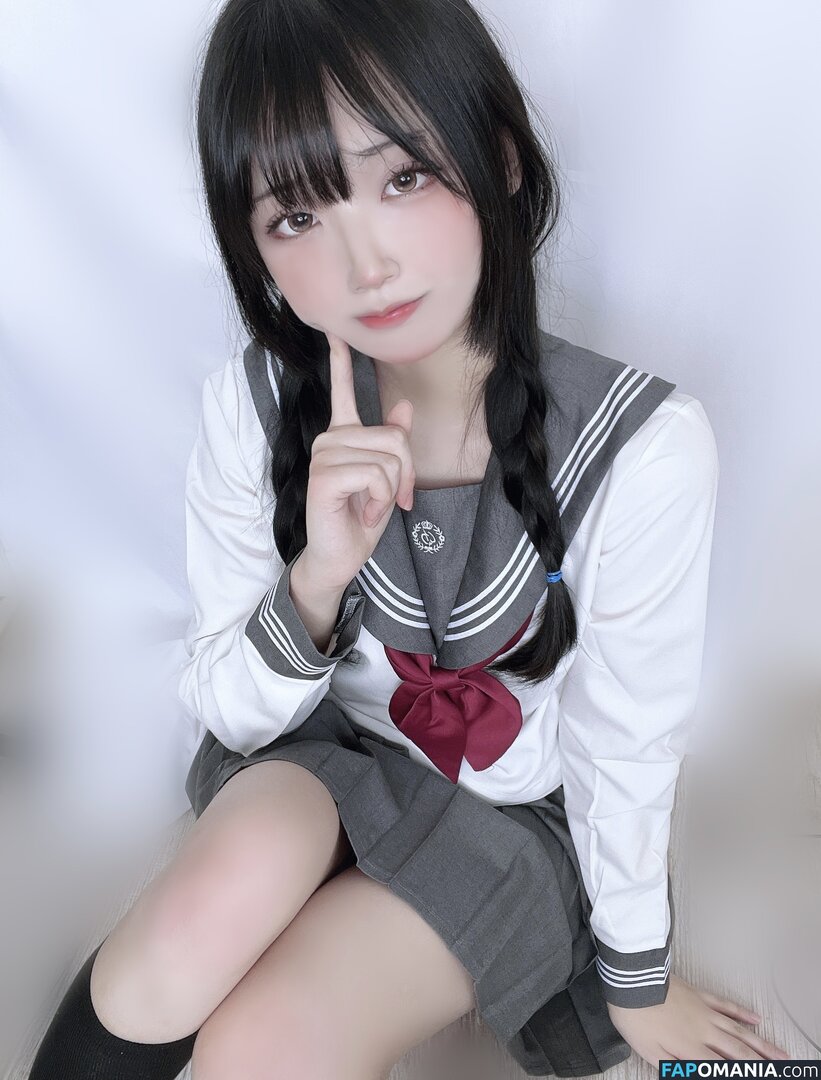 Purinn Cosplay / https: / purinn_cos Nu OnlyFans  Photo fuitée #1