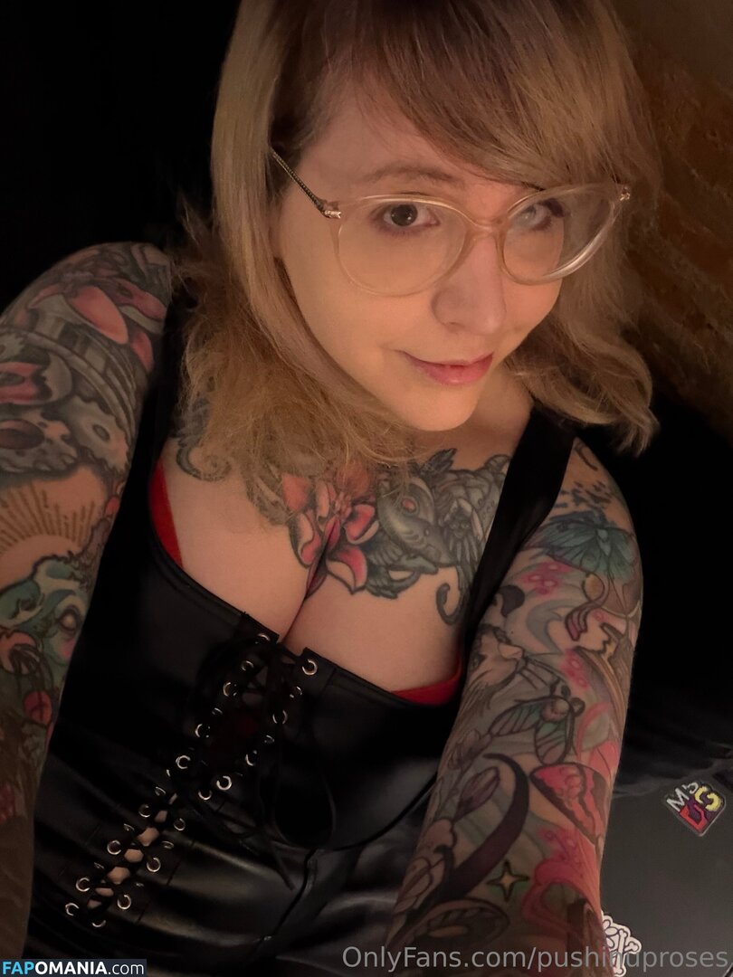 PushingUpRoses / https: / pushinuproses Nu OnlyFans  Photo fuitée #368