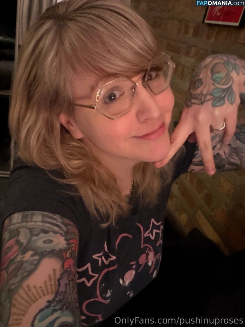 PushingUpRoses / https: / roseanders Nu OnlyFans  Photo fuitée #377