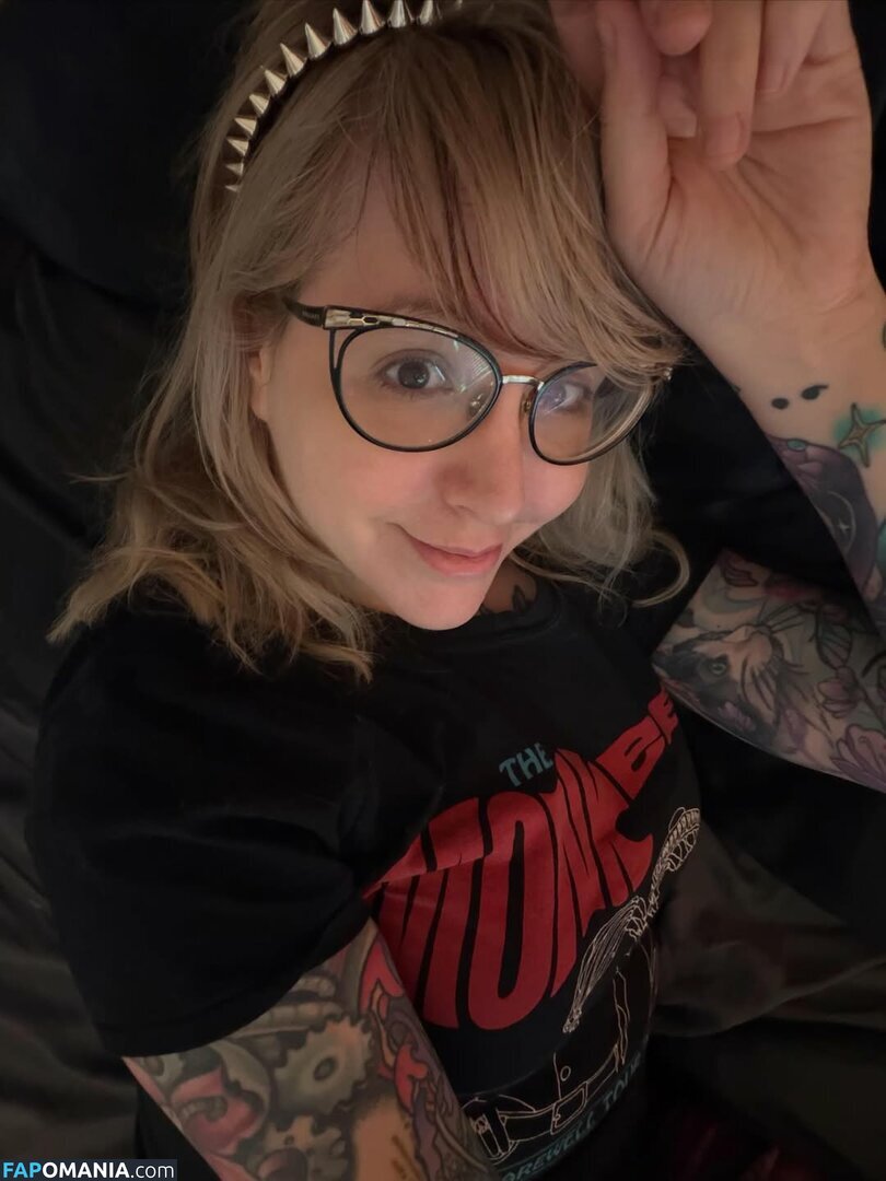 PushingUpRoses / https: / roseanders Nu OnlyFans  Photo fuitée #378