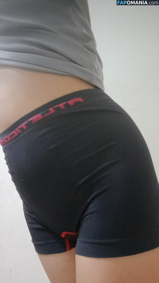 PutitaMarlu Nu OnlyFans  Photo fuitée #4