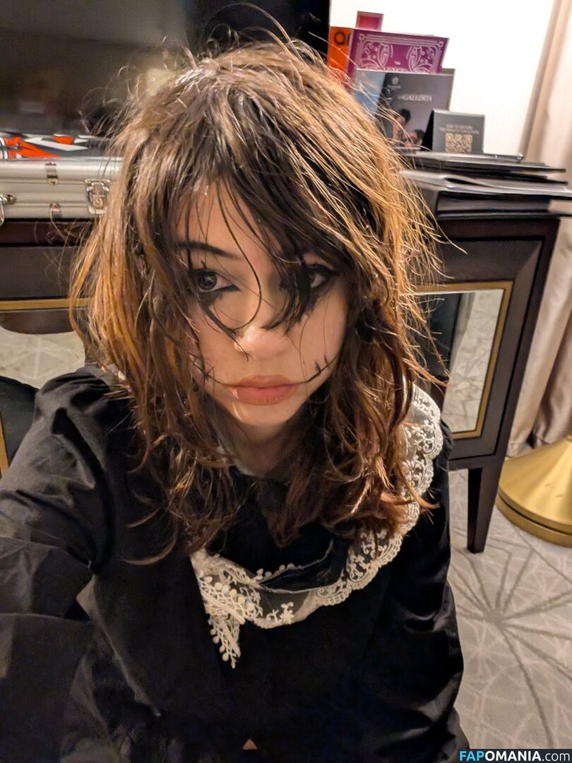 anaamari_ / asonxx / midlested / psyoptrick / pvnks Nu OnlyFans  Photo fuitée #29