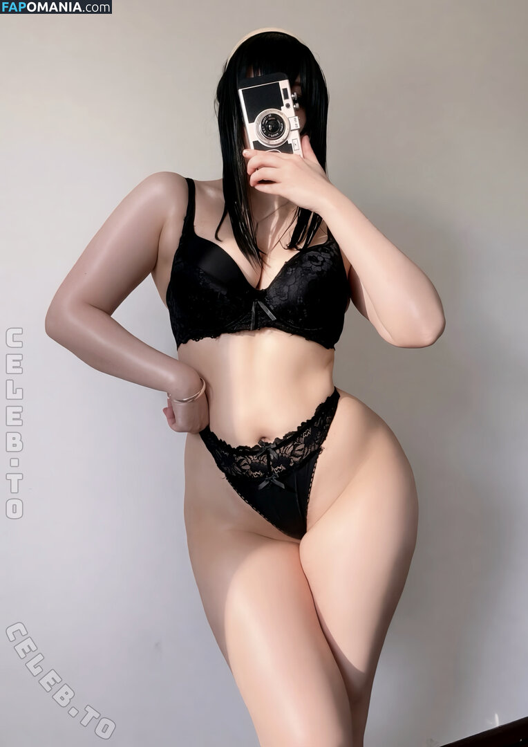 Qiandai / Qiandai以宇 / https: / qiandaiyiyu Nu OnlyFans  Photo fuitée #13