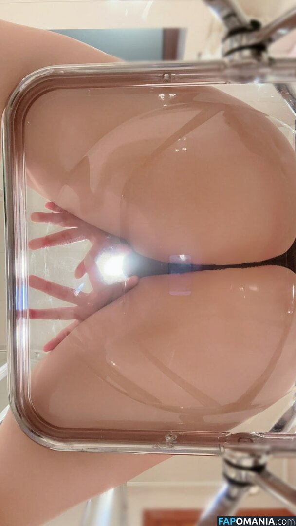  / Qiaoniu / QiaoniuTT / qiaoniu_tt / 俏妞qiaoniu / 俏妞qiaoniuTT Nu OnlyFans  Photo fuitée #3557