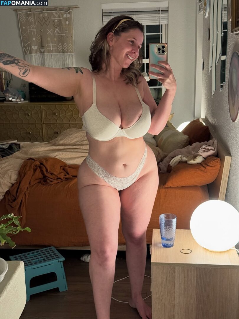 QTsnack / qtsnackirl Nu OnlyFans  Photo fuitée #135