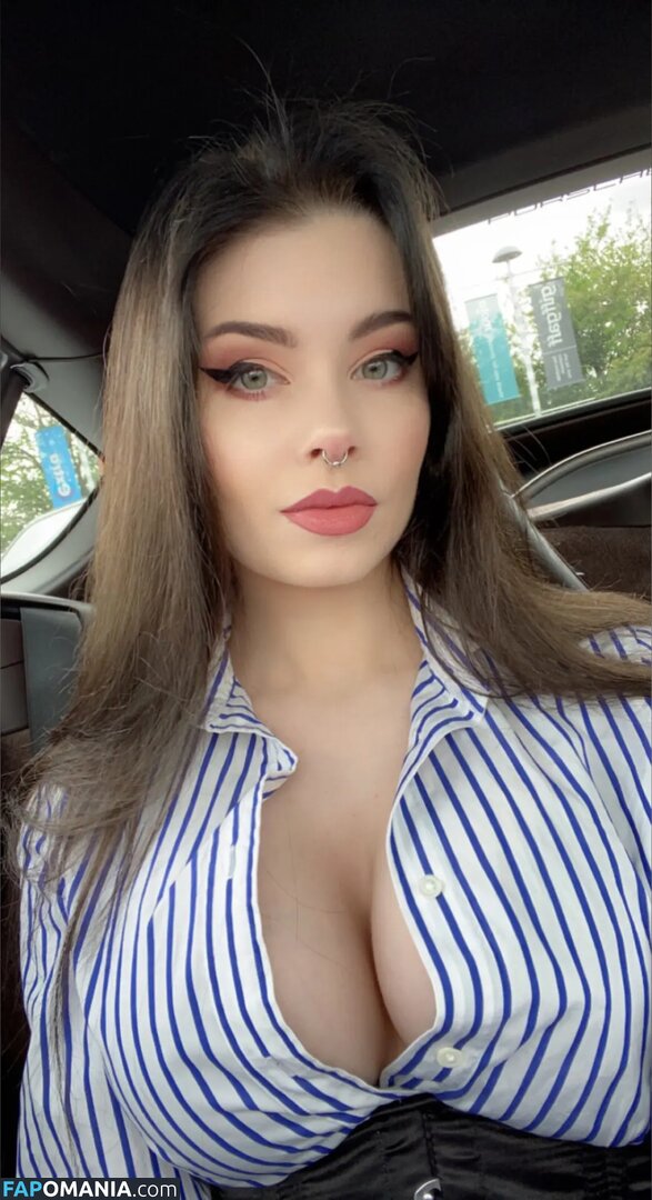 Queen Squid Nu OnlyFans  Photo fuitée #1