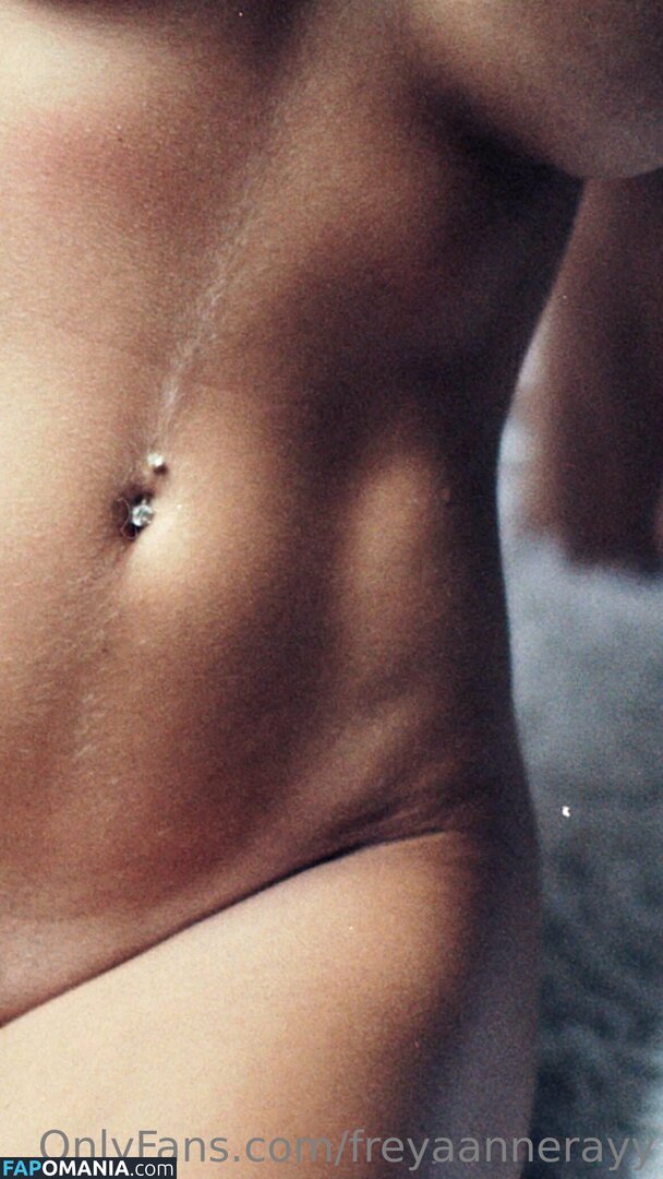 Rachel Anne Rayy / freyaannerayy Nu OnlyFans  Photo fuitée #13